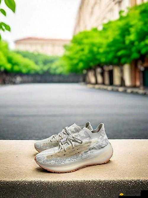 yeezy380 蜜桃粉鉴定-真假辨别技巧