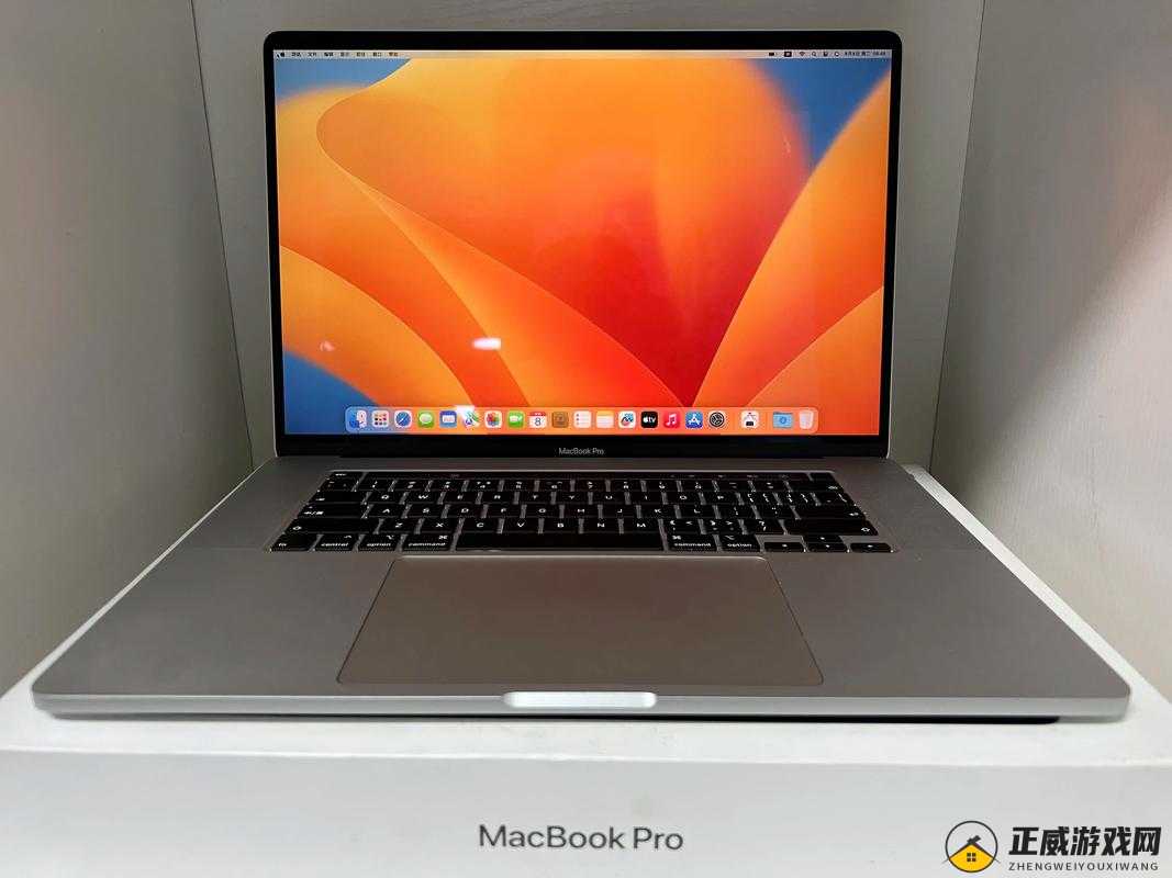 18-19 MacBook Pro 高清：极致视觉体验